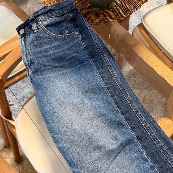 J. Crew Women's Blue Straight Leg Jeans - Picture 5 of 8